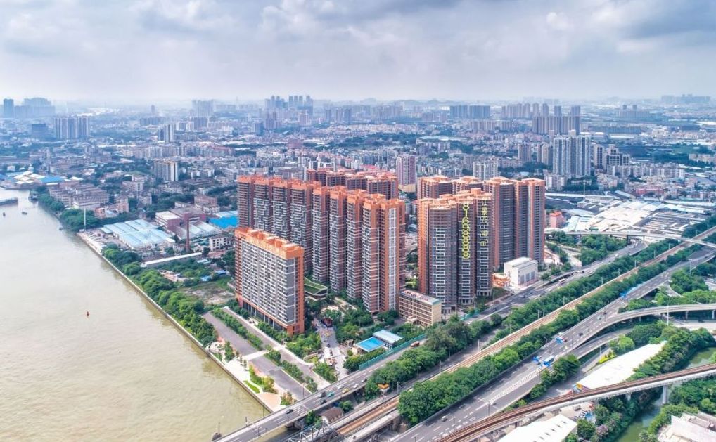 新世界凯粤湾最新房价，自然美景之旅与购房邀请