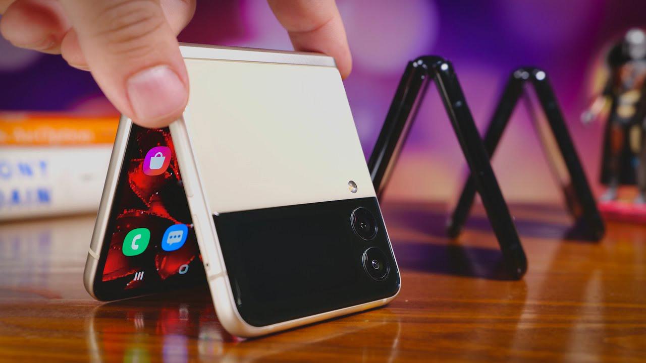 📱科技前沿的魅力，最新款手机一览无余！
