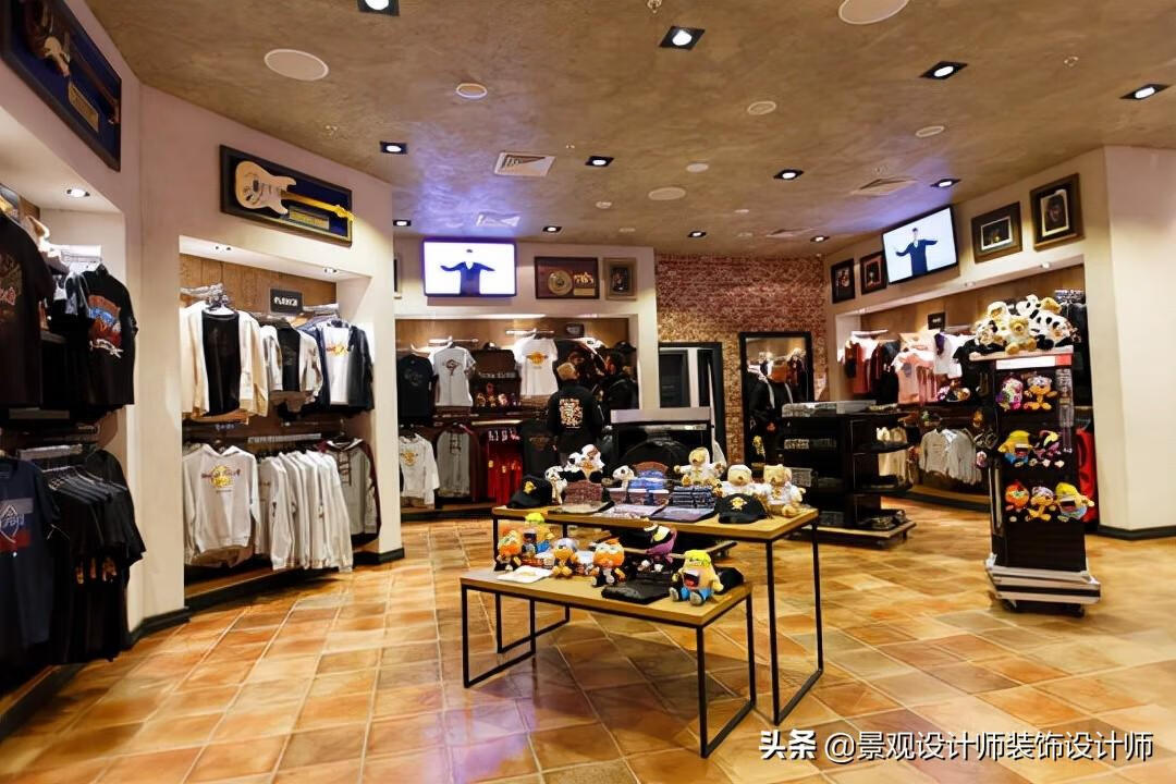服装店最新流行趋势揭秘，巷弄深处的时尚宝藏探索