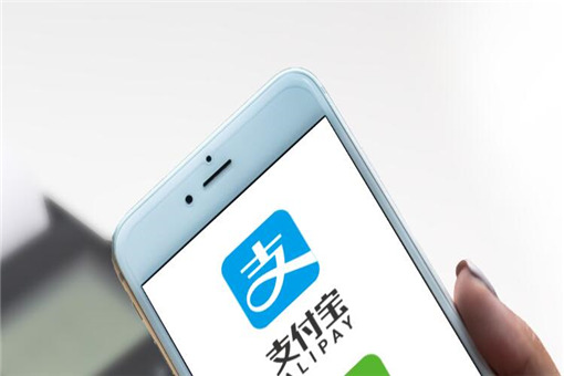 美国疫情最新动态数据与观点论述