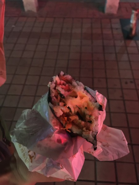 青岛黄海最新外援加盟与小巷中的美食秘境探索