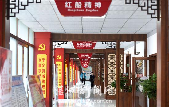 中兴通讯最新消息与小巷深处的独特风味探索