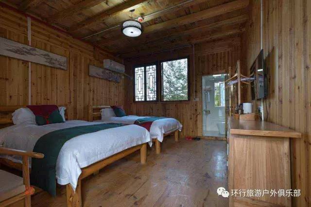 小巷深处的梦幻床铺探索之旅，最新铺床展示