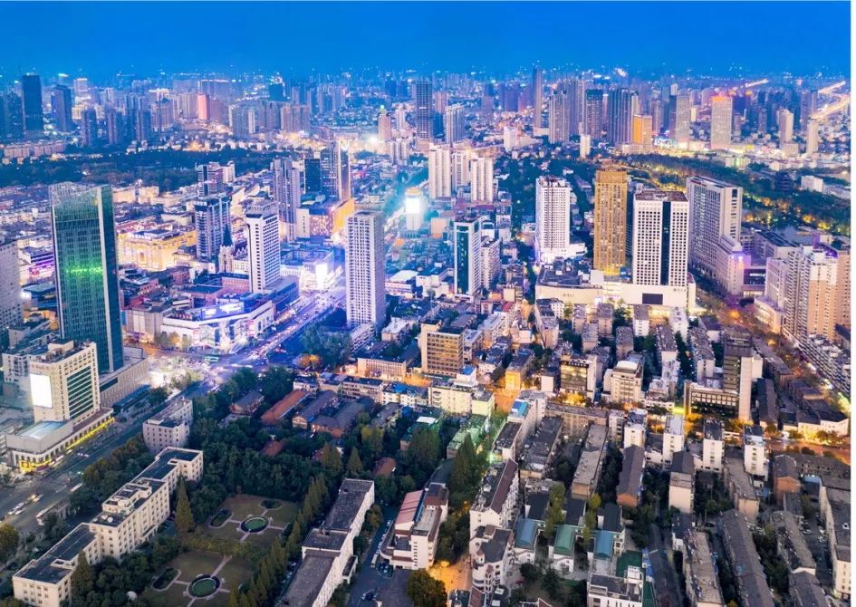 合肥，梦想与奋斗的力量，城市变迁的脉搏